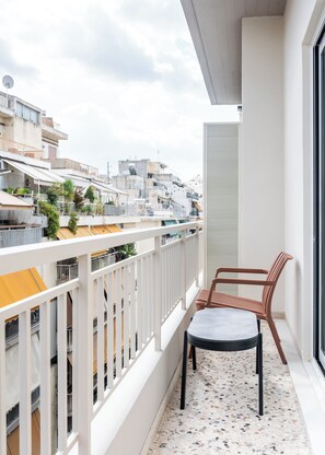 Estudio, balcón | Vista desde la habitación