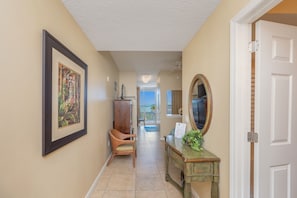 Interior - Destin West Vacation's Villa 303~ Lazy River ~ Reduced Monthly Rate (Fort Walton Beach)