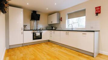 Lavavajillas, utensilios de cocina