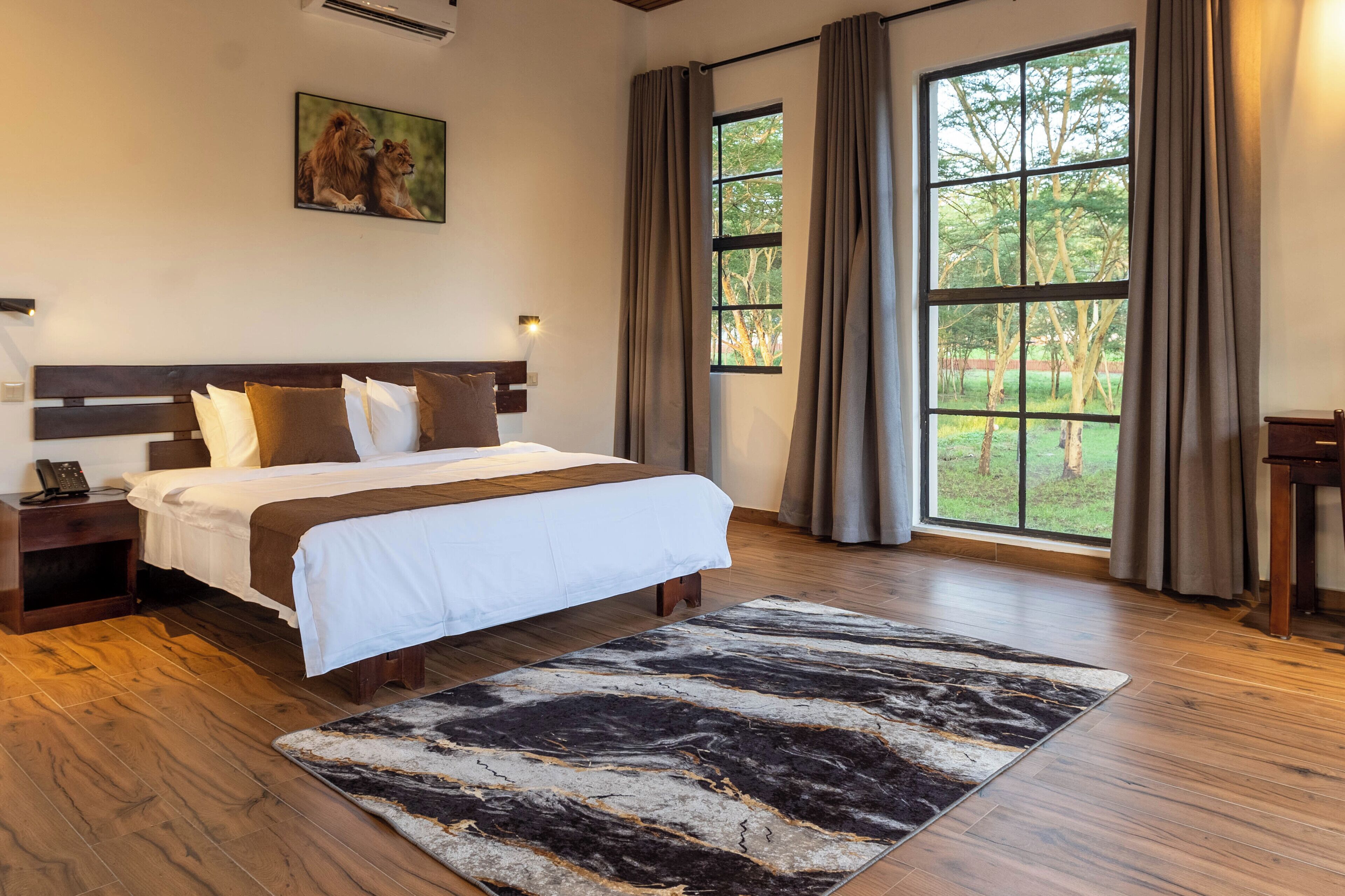 Luxury Villa, Garden View | Desk, laptop workspace, free WiFi