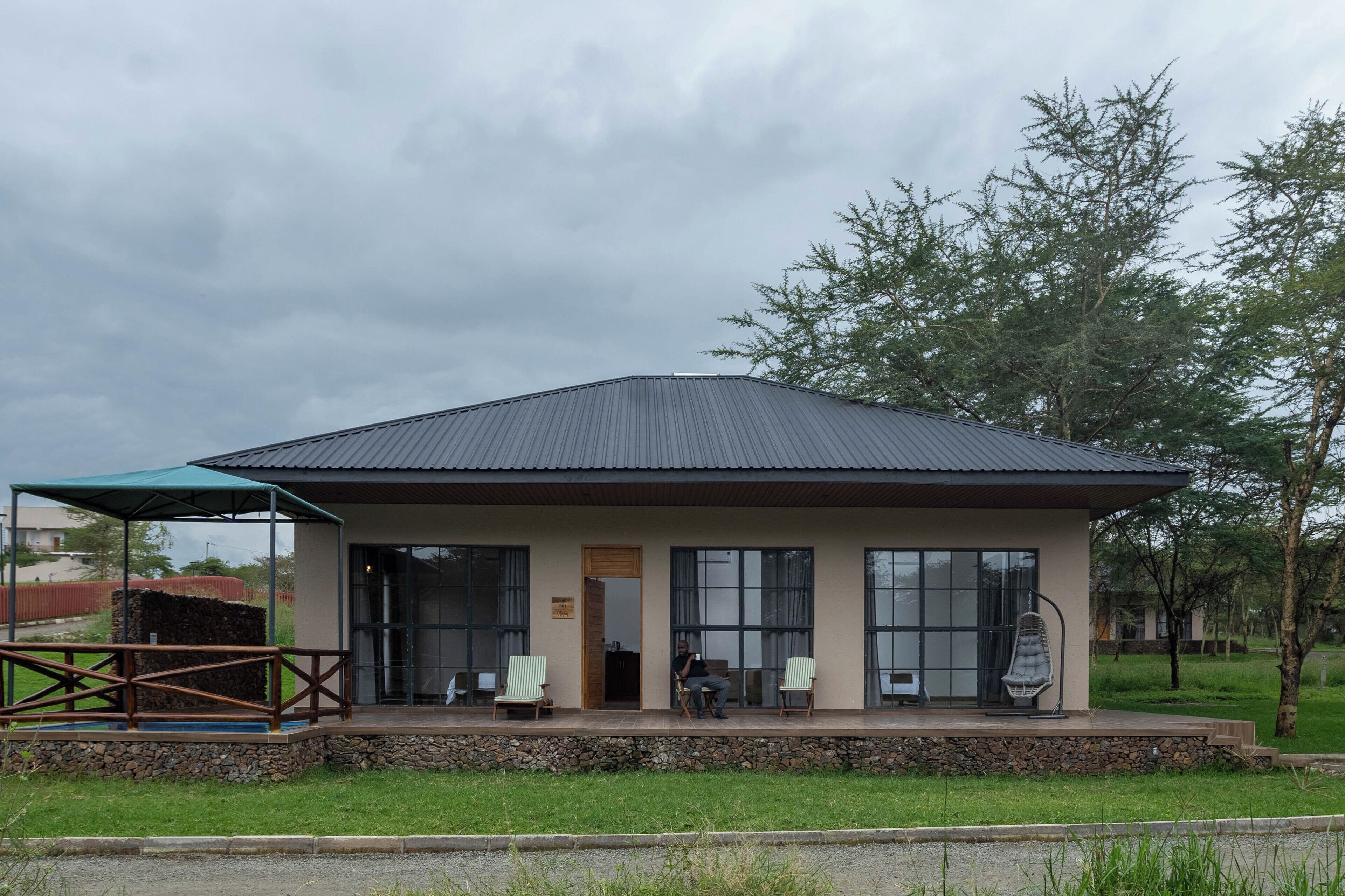 Villa familiar, vista al jardín | Escritorio, espacio para trabajar con laptop y wifi gratis 