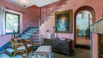 House, Garden View | Living area | TV