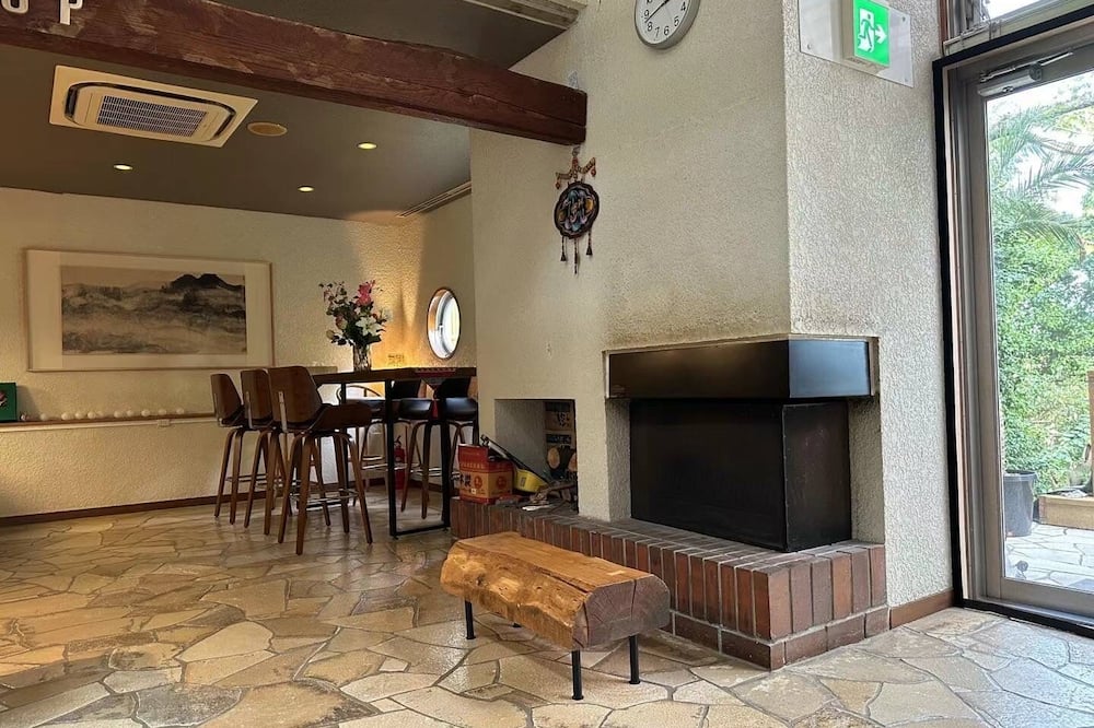Arts-Inn Izu Kogen Gika