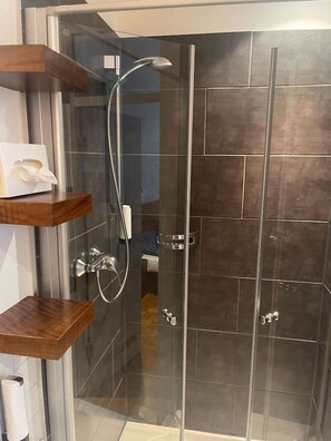 Hair dryer - Bright Studio Apartment in Konstanz (Konstanz)