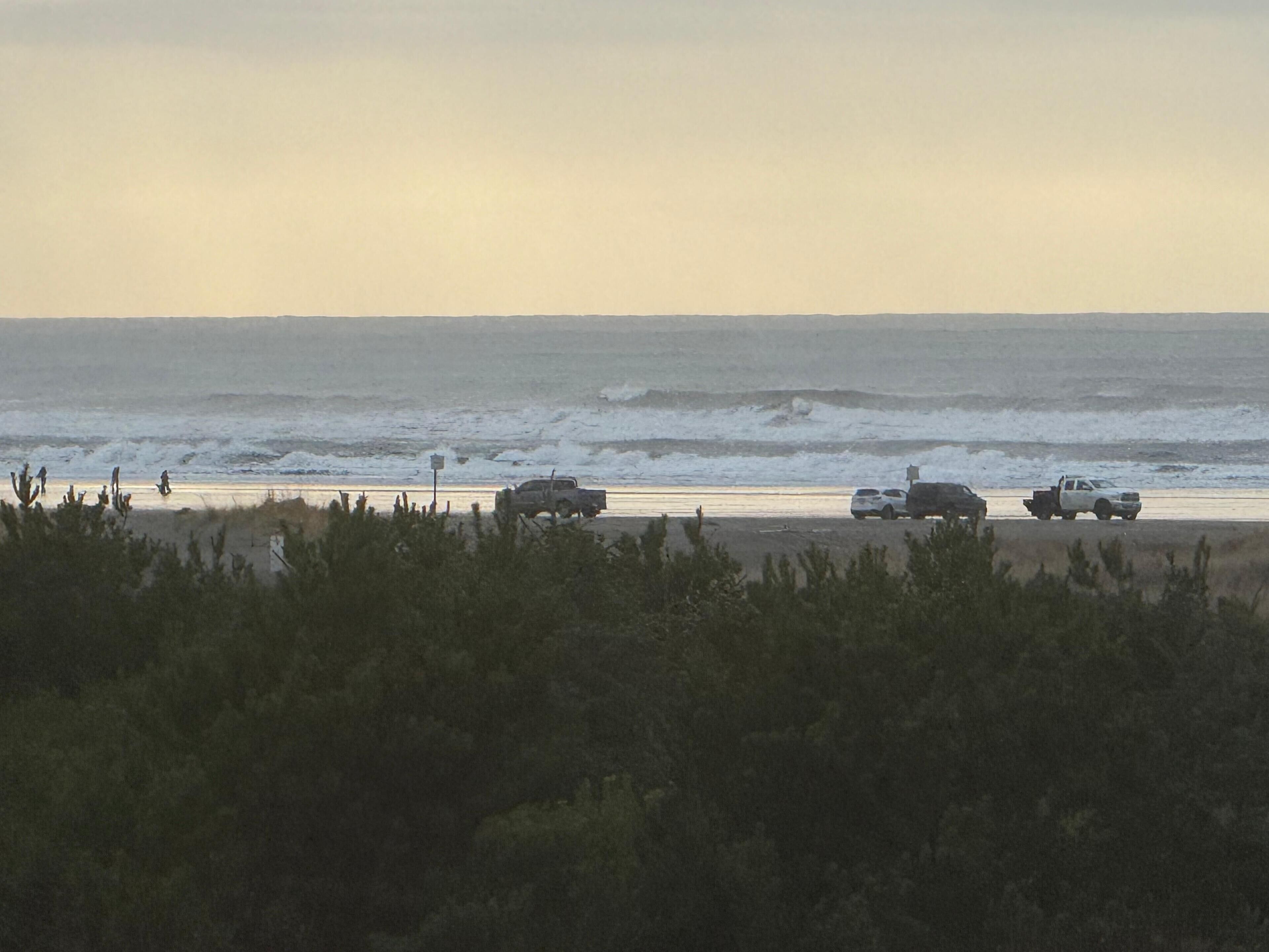 Deluxe Double Room, 2 Queen Beds, Patio, Sea Facing | Free WiFi, bed sheets