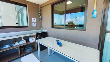 Luxury Apartment | Lanai