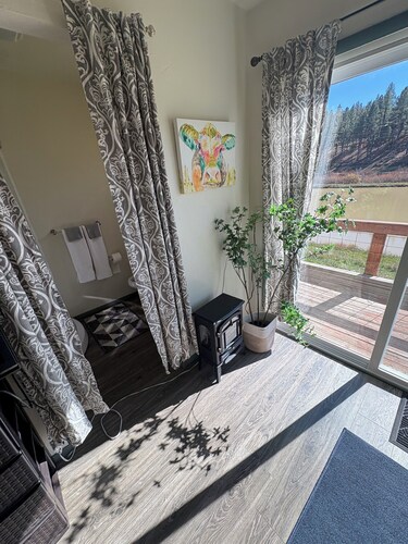 Lovely 1-bedroom cabin in Bayfield perfect for a cozy getaway