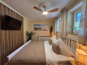 1 bedroom, WiFi, bed sheets - Apartment 'Haus Anni' with Balcony and Wi-Fi (Bad Zwischenahn)