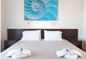 1 bedroom, iron/ironing board, WiFi, bed sheets - Metaxa One-Bedroom 7 Apartment with Shared Pool, Wi-Fi and Air Conditioning (Κάβος)