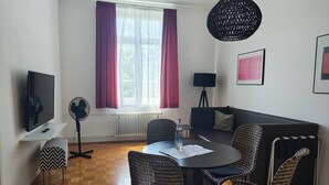 Uklassifisert bilde, 5 av 7, knapp