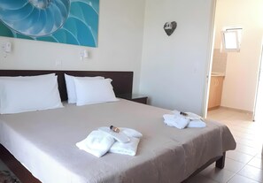 熨斗/熨衣板、WiFi、床单