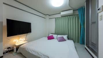 1 bedroom, iron/ironing board, free WiFi