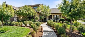 Urban comfort: Home w/ Game Room & Backyard Oasis