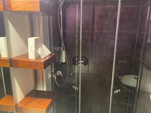 Hair dryer - Studio for 2 in Konstanz (Konstanz)