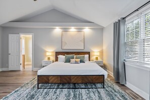 Iron/ironing board, WiFi, bed sheets - Chic 3BR Retreat•Firepit•Minutes to NC State (Raleigh)