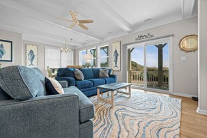 Smart TV - Oceanfront 2BR Condo w/ Pool, Tennis, Deck & Direct Beach Access | Ocean Views (Emerald Isle)