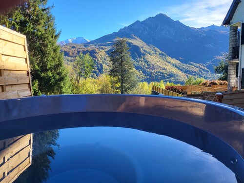 Gîte le soum Dans Les Pyrénées avec Bain Nordique & Sauna