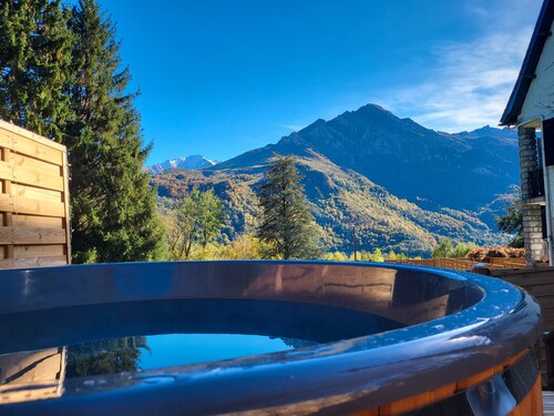 Gîte Le Tech Nordic Bath & Sauna in the Heart of the Mountains