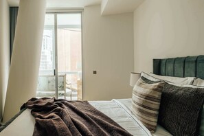 مكواة/لوح كي وواي فاي وملاءات أسرّة