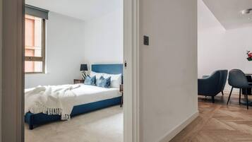 2 Schlafzimmer, Bügeleisen/Bügelbrett, WLAN, Bettwäsche
