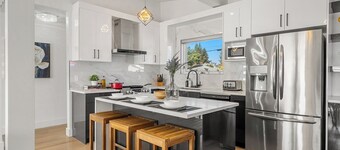 Perfect for families & groups seeking comfort, games & style in Edmonton