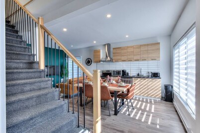 Spacious Delightful 3.5BR Easy Access to Montréal