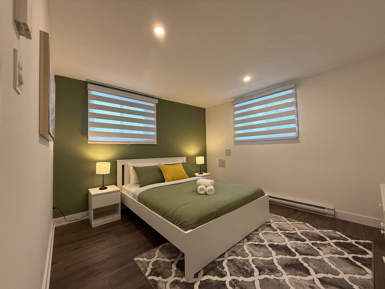 Skrivebord, wi-fi og sengetøy