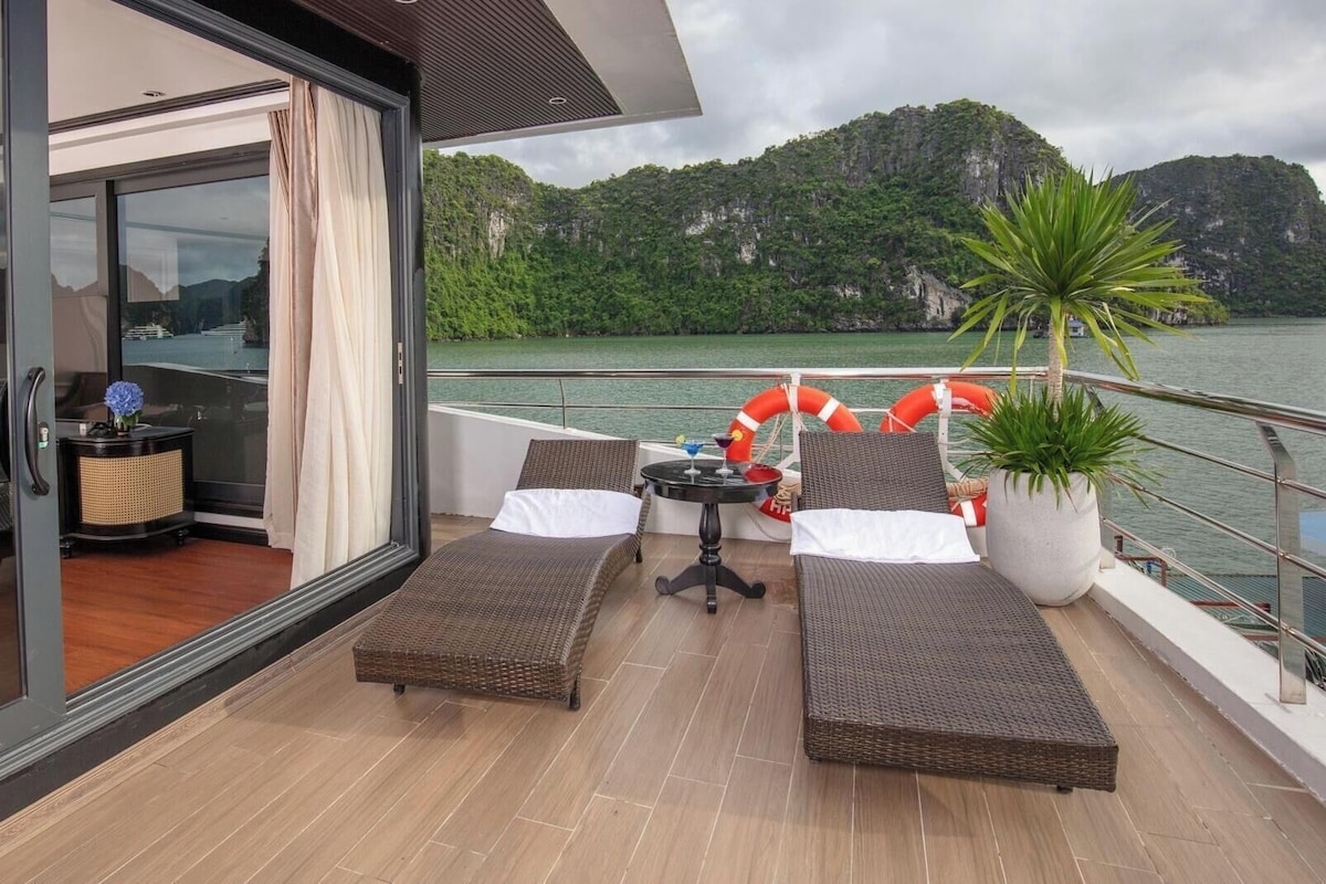Signature Studio, Balcony, Sea View | Terrace/patio