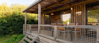 Chalet "30m² Le phare dde Ouessant" in Plouhinec, 500m from the beach, sleeps 5