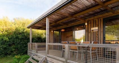 Chalet « 30mÂČ Le phare dde Ouessant » Ă Plouhinec, 500m de la plage, 5 personnes