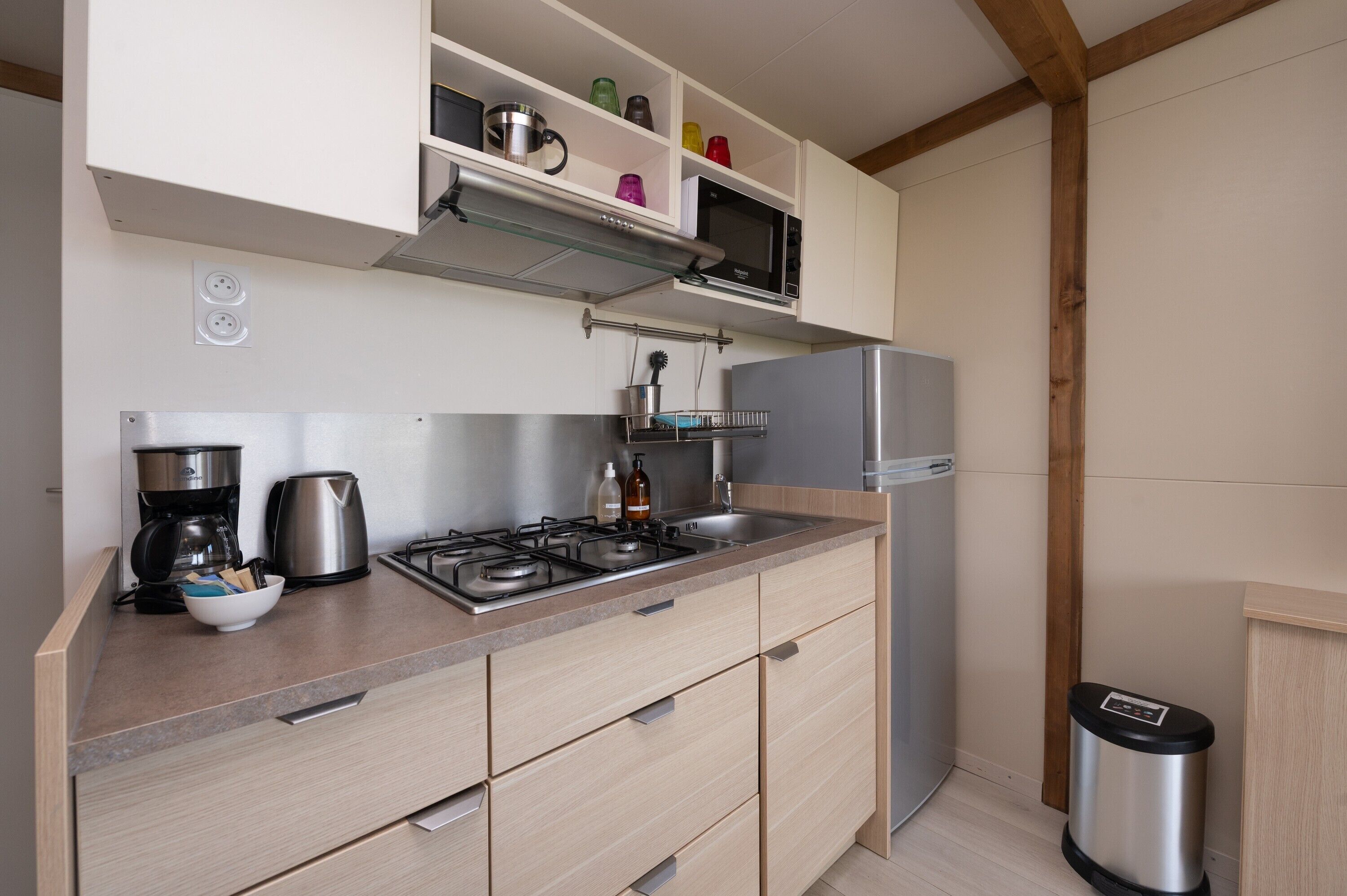 Fridge, microwave, stovetop, coffee/tea maker