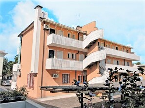Front of property - Central Flat With Terrace and Parking (San Michele al Tagliamento)