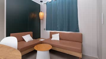 Table de tennis de table