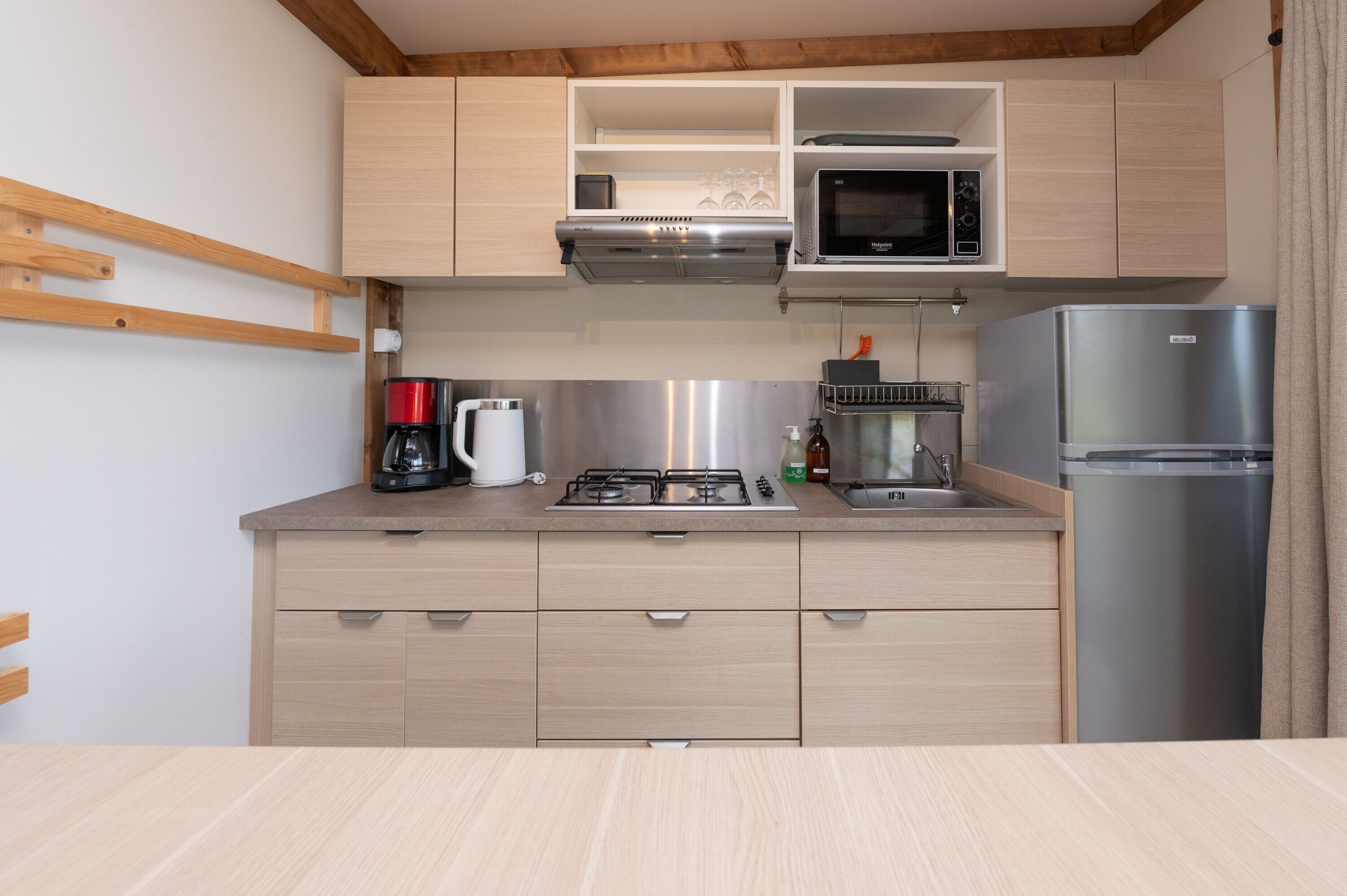 Fridge, microwave, stovetop, coffee/tea maker