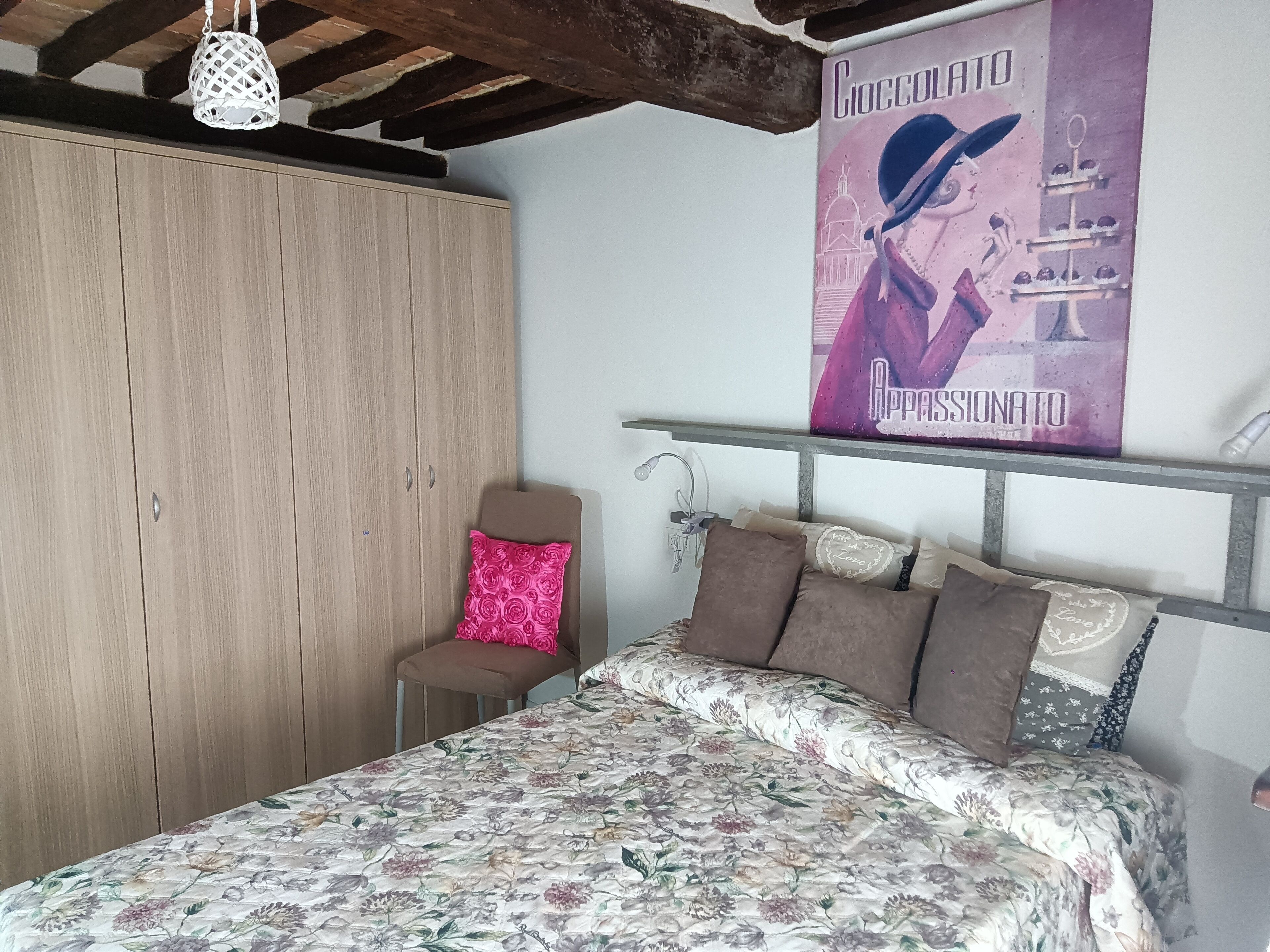 1 bedroom, iron/ironing board, bed sheets