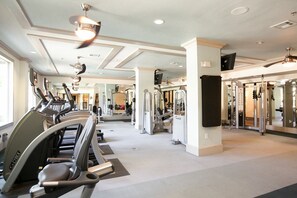 Fitness facility - Landing | Chic 1BD, Clubhouse, Gym (Dallas)