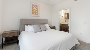 Desk, iron/ironing board, WiFi, bed sheets - Landing | Chic 1BD, Clubhouse, Gym (Dallas)