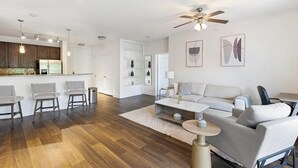 Smart TV - Landing | Incredible 2BD, Clubhouse, Pool (Dallas)