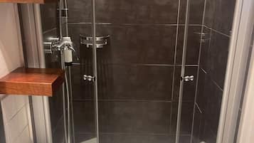 Hair dryer