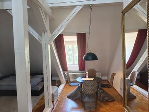 Dining - Tower Suite with City View in Konstanz (Konstanz)