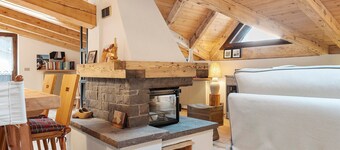 Charming Attic in Valli Di Borzago