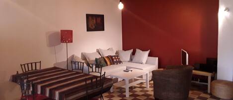 Room, Park View | Living area