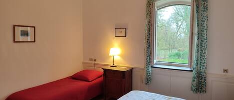 Fer et planche à repasser, Wi-Fi gratuit