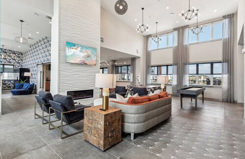 Landing | Incredible 1BD, Gym, Pool