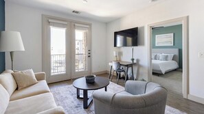 Smart TV - Landing | Spectacular 1BD, Clubhouse, Courtyard (Denton)