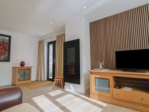 Living area - Arum (Portland)