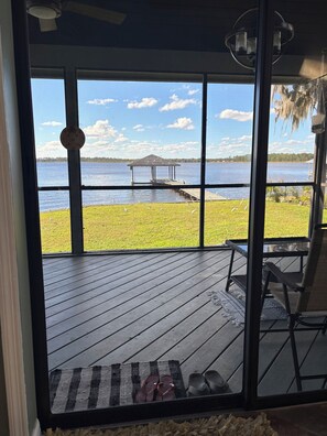 Interior - Lakefront Sanctuary Near Sebring • Private Dock • Sunset Views • Cozy Retreat (Sebring)