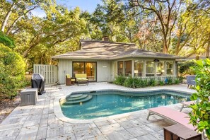 Pool - Coastal Haven Near Beach & Golf (Hilton Head Island)
