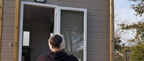 Habitación doble Confort, vista a la colina | Terraza o patio