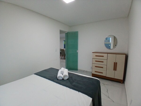 Lägenhet Basic | 3 sovrum och gratis wi-fi